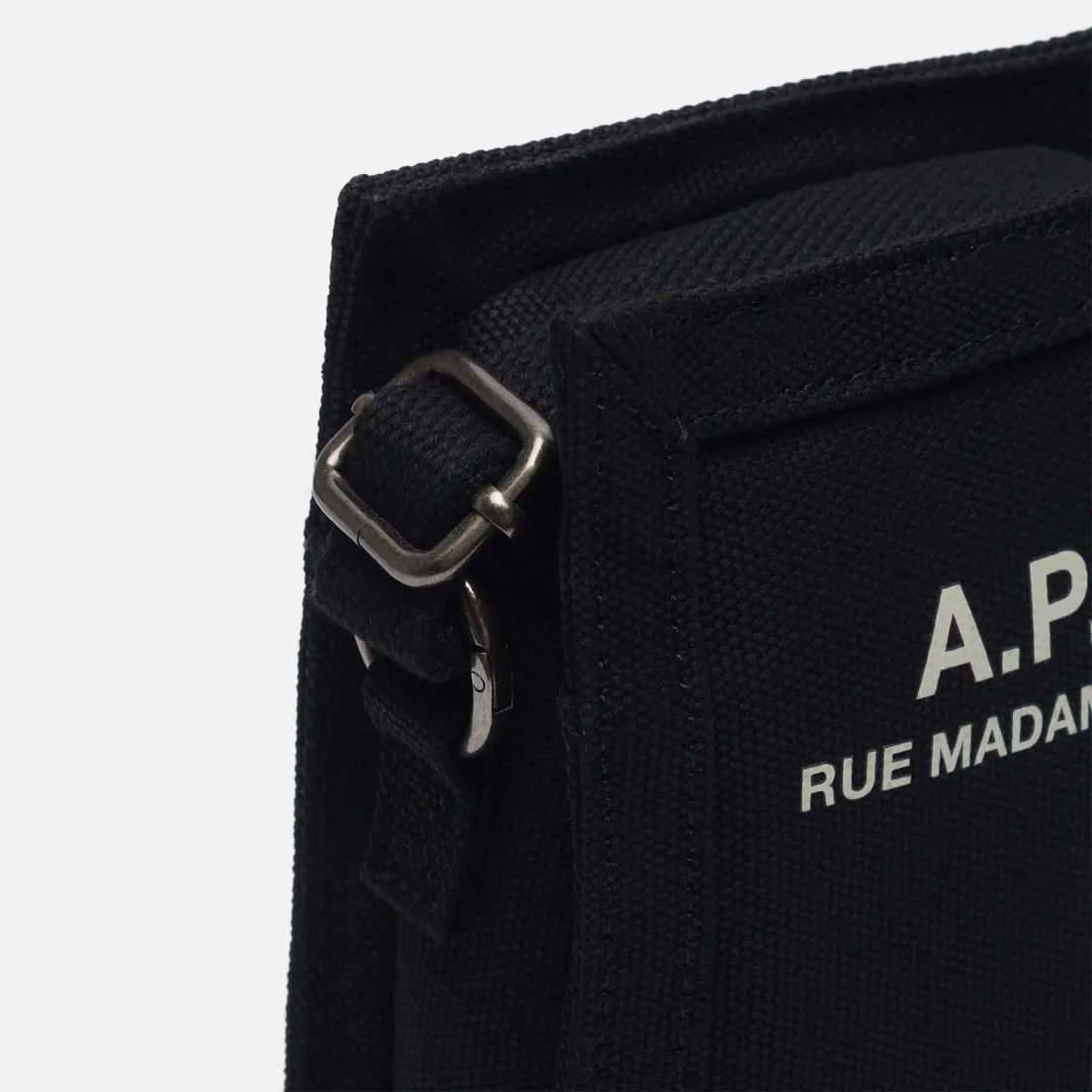 A.P.C. Сумка Recuperation Neck Pouch