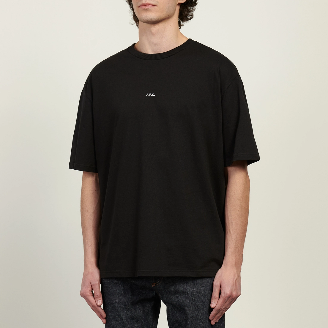 A.P.C. Мужская футболка Boxy Micro Logo GOTS