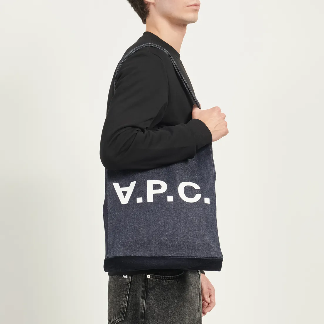 A.P.C. Сумка Laure Tote