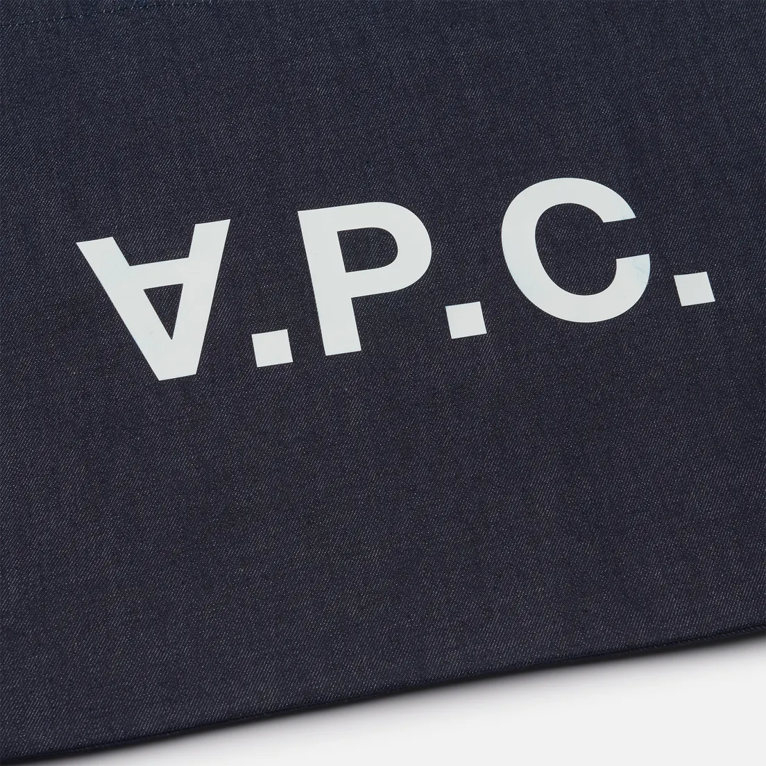 A.P.C. Сумка Daniela Shopping