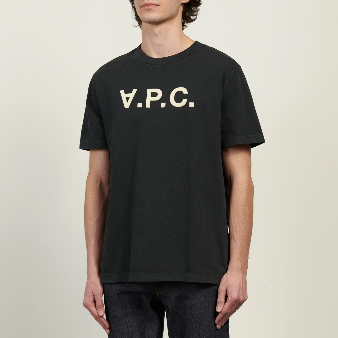 A.P.C. Мужская футболка Standard Grand V.P.C. GOTS