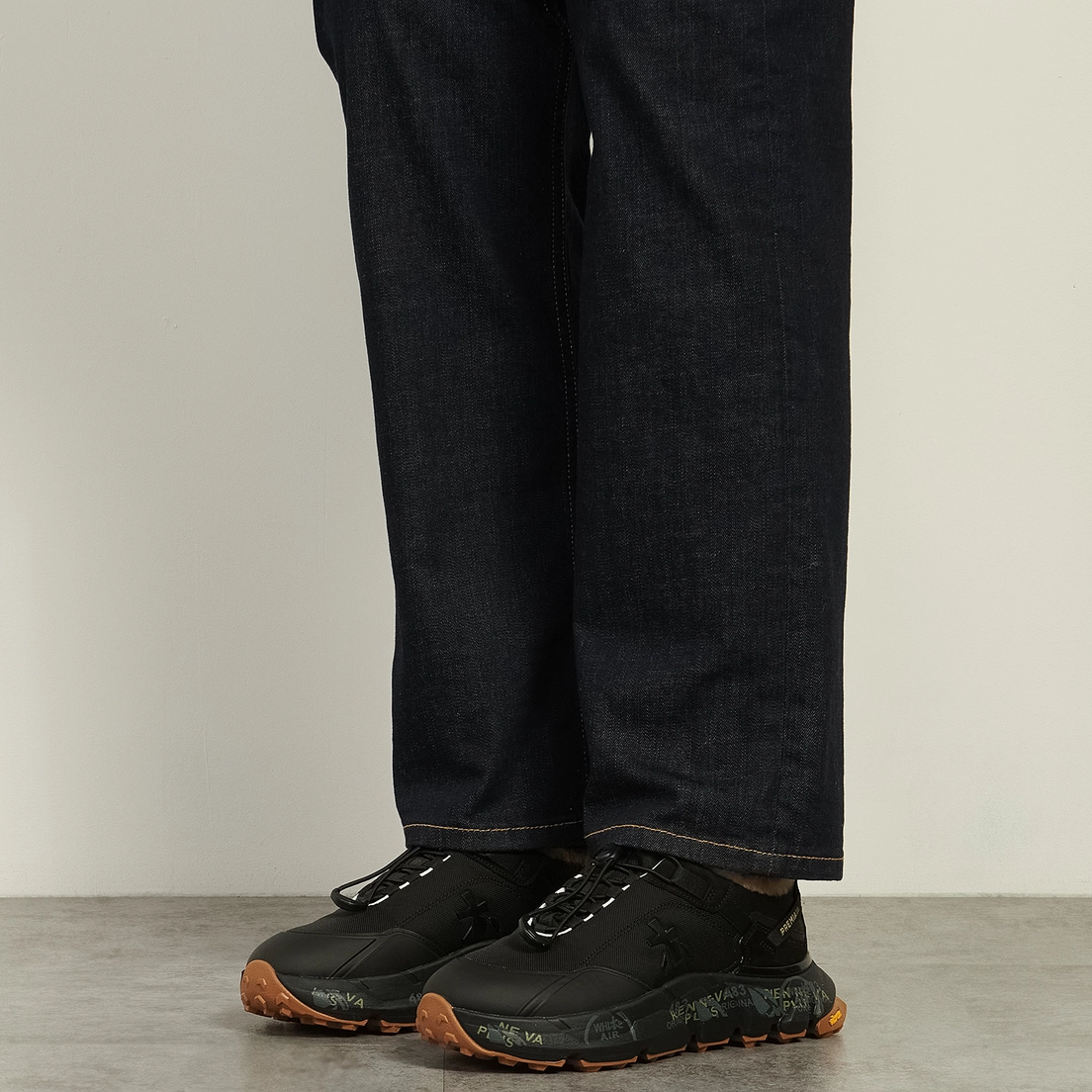 Premiata Женские кроссовки Cross-d 390M