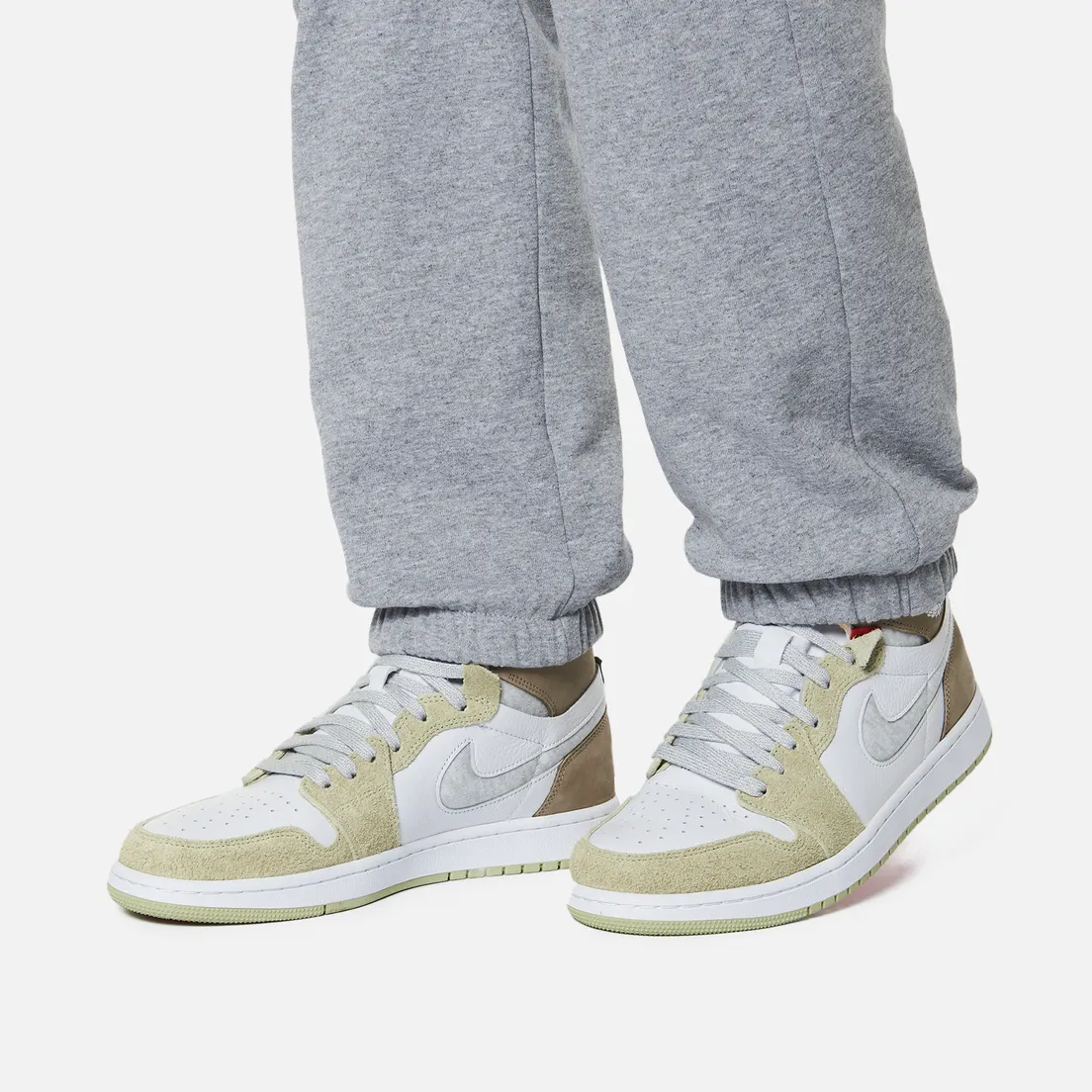 Jordan Мужские кроссовки Wmns Air Jordan 1 Zoom Air CMFT