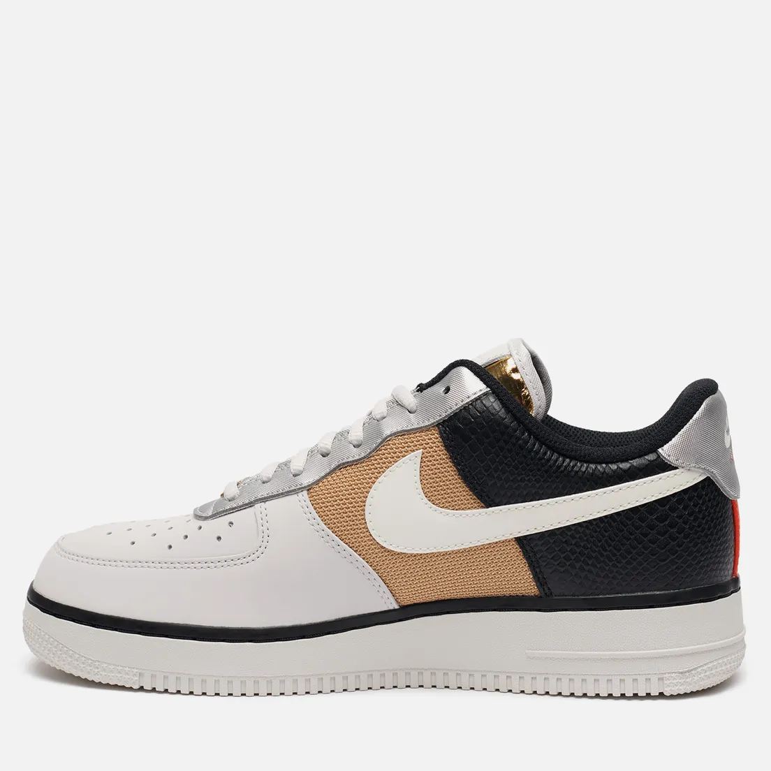 Nike Женские кроссовки Wmns Air Force 1 07