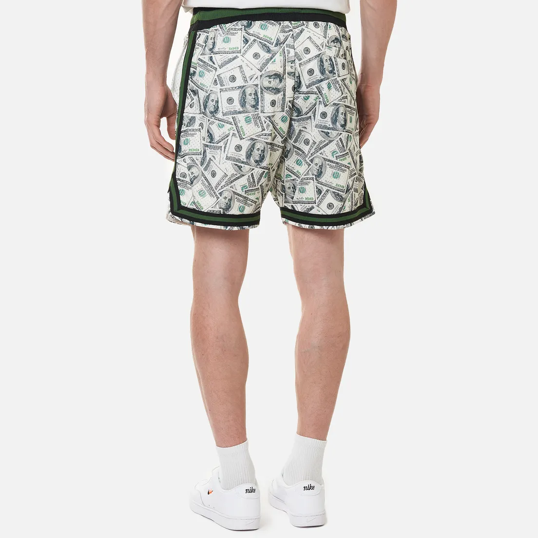 Chinatown Market Мужские шорты Money Line Arc Basketball