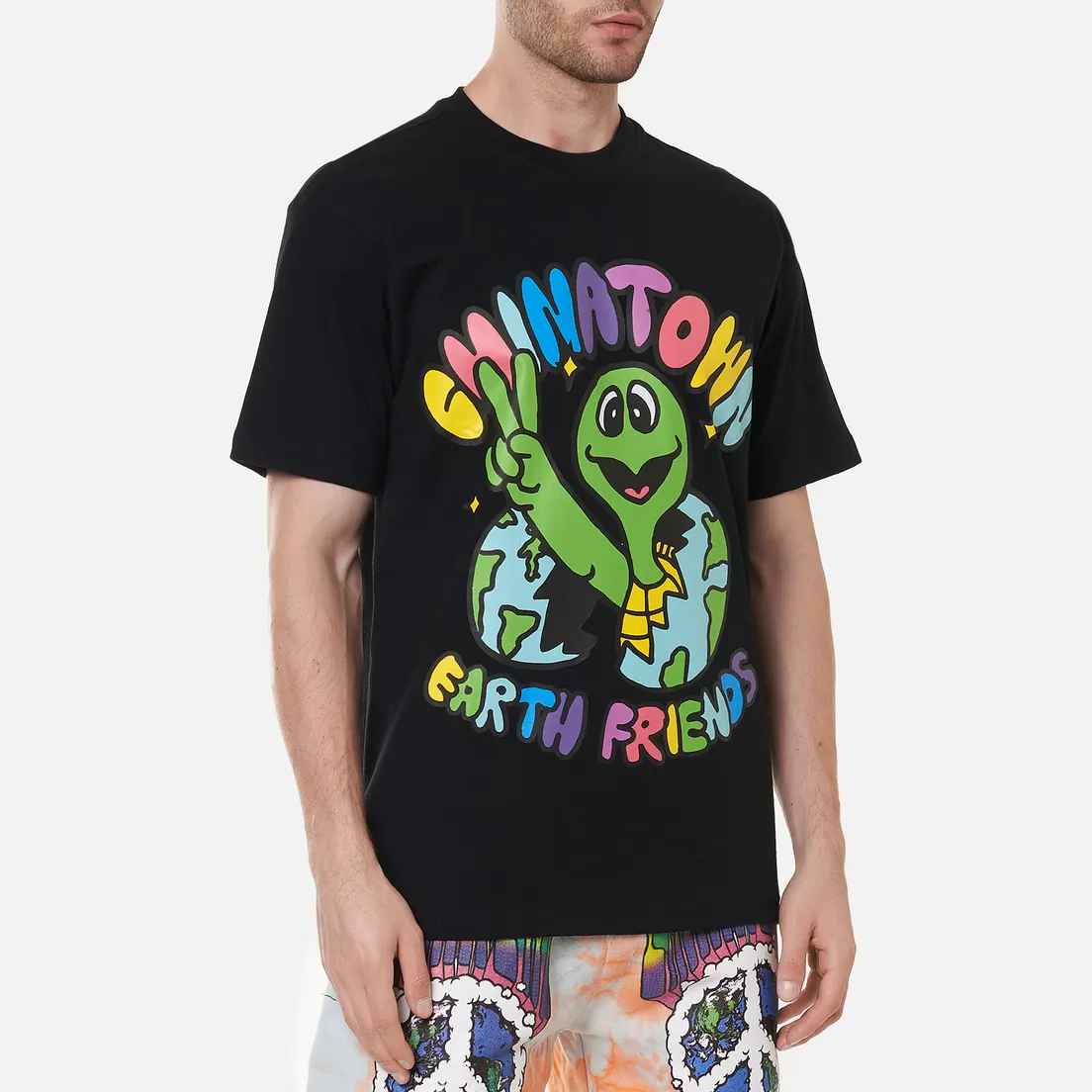 Chinatown Market Мужская футболка Earth Friends