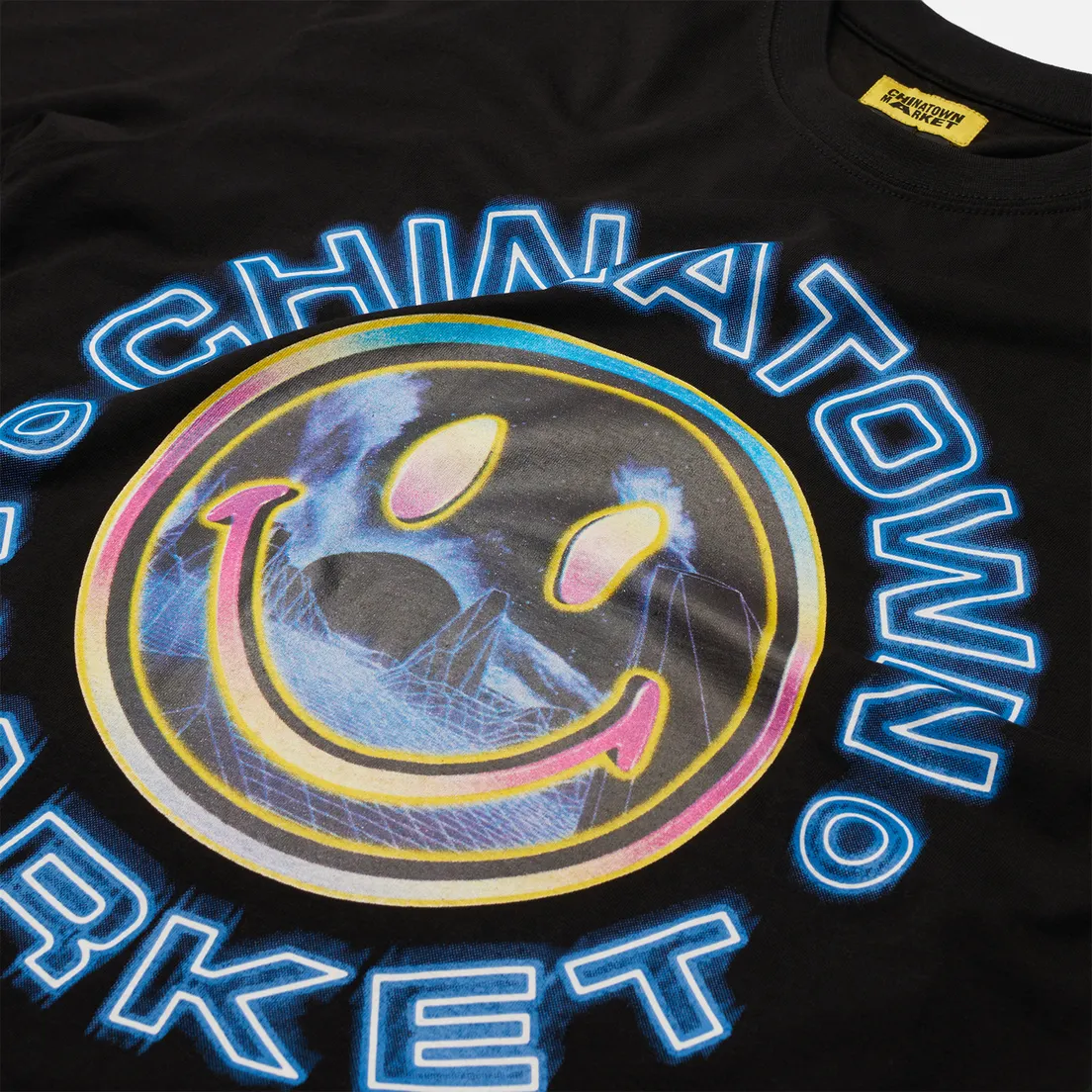 Chinatown Market Мужская футболка Smiley Vapor Wave
