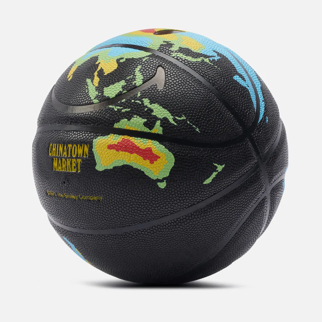 Chinatown Market Баскетбольный мяч Smiley Global Citizen Heat Map