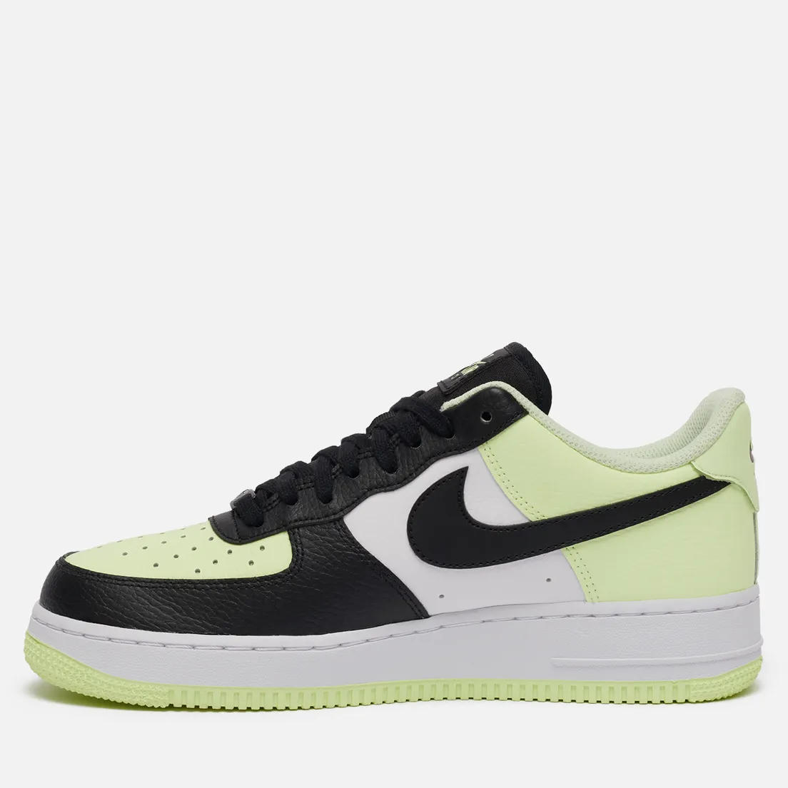 Nike Женские кроссовки Wmns Air Force 1 '07