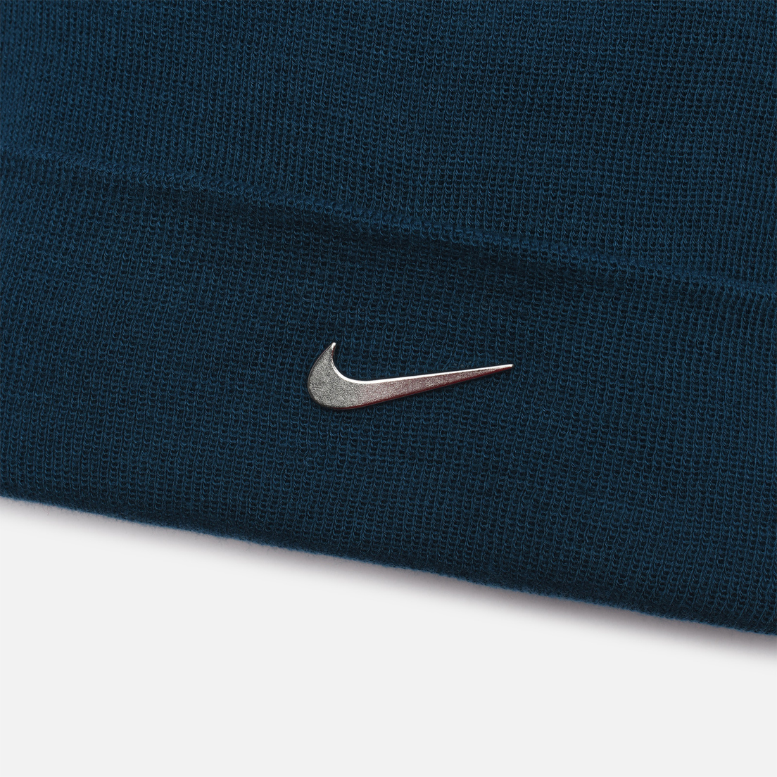 Nike Шапка Cuffed Swoosh