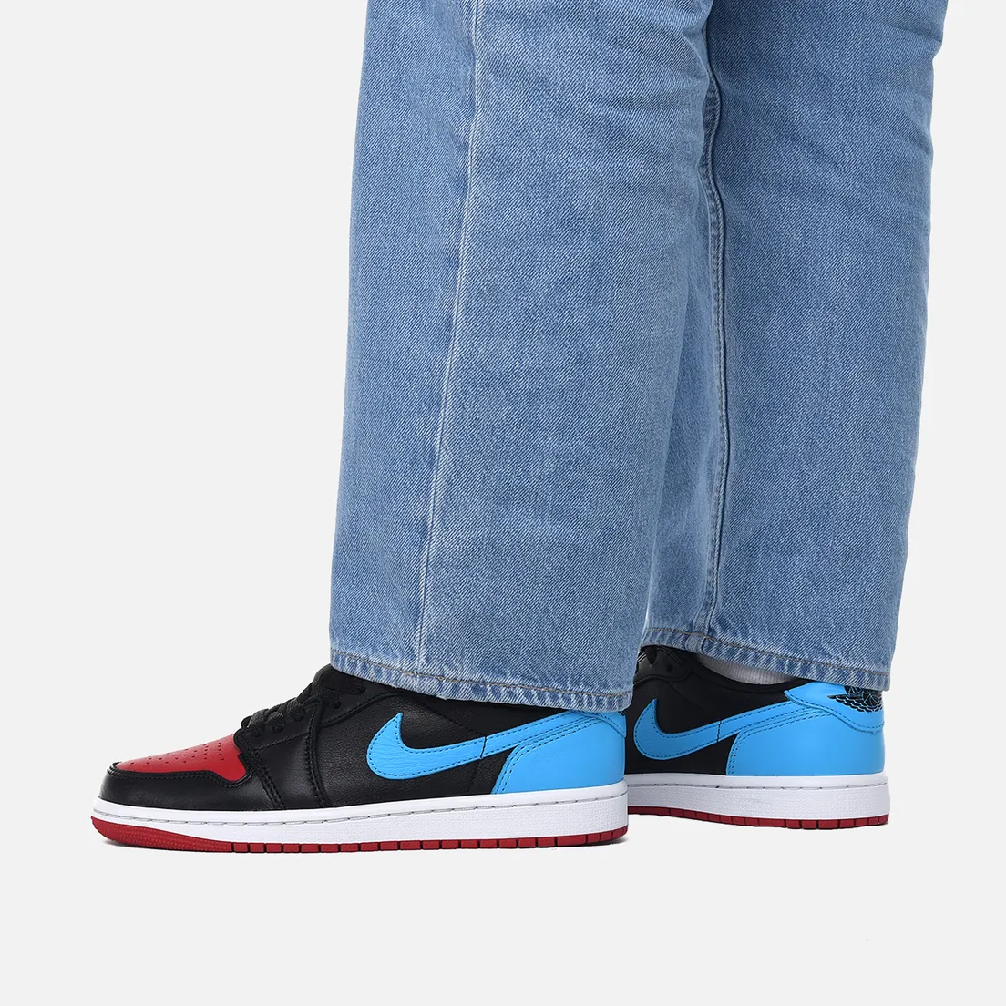 Jordan Женские кроссовки Wmns Air Jordan 1 Retro Low OG