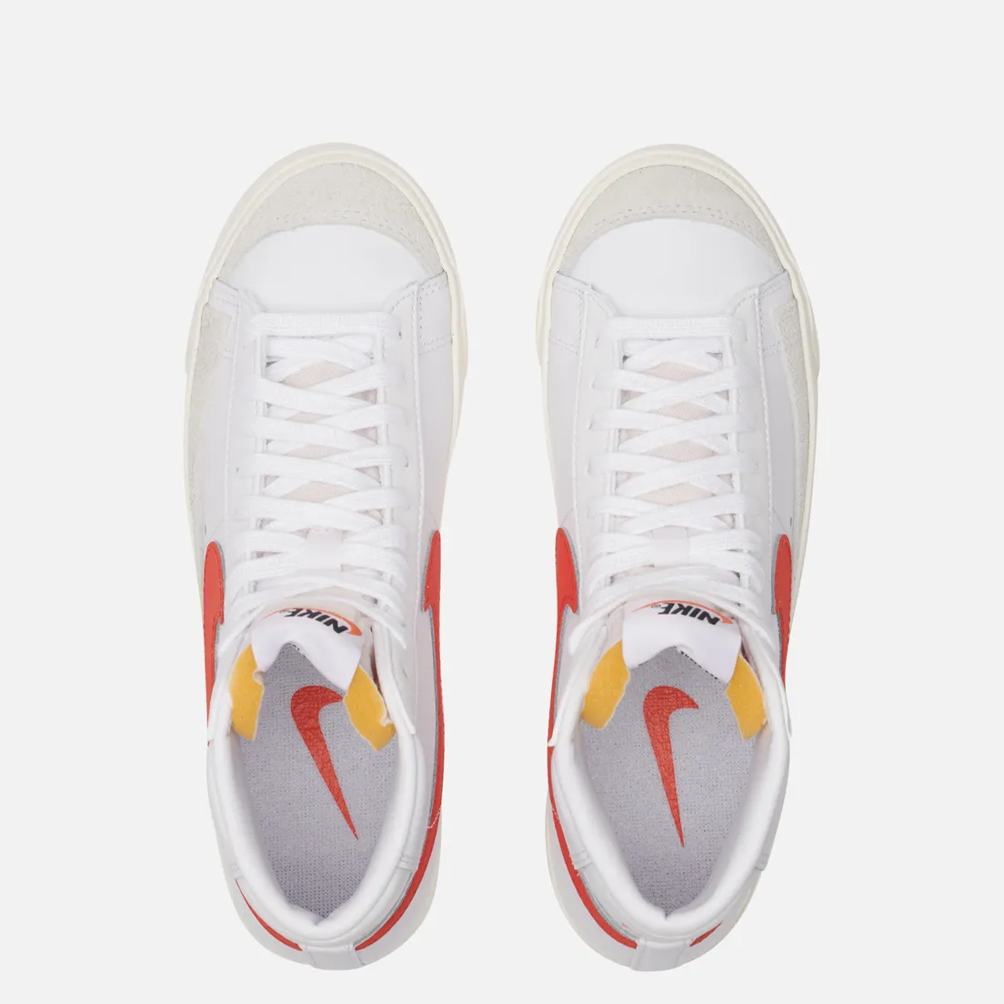 Nike Женские кроссовки Blazer Mid 77