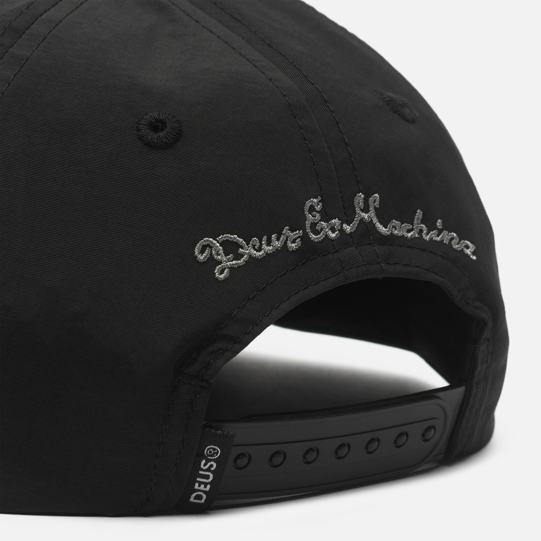 Deus Ex Machina Кепка Shield Nylon