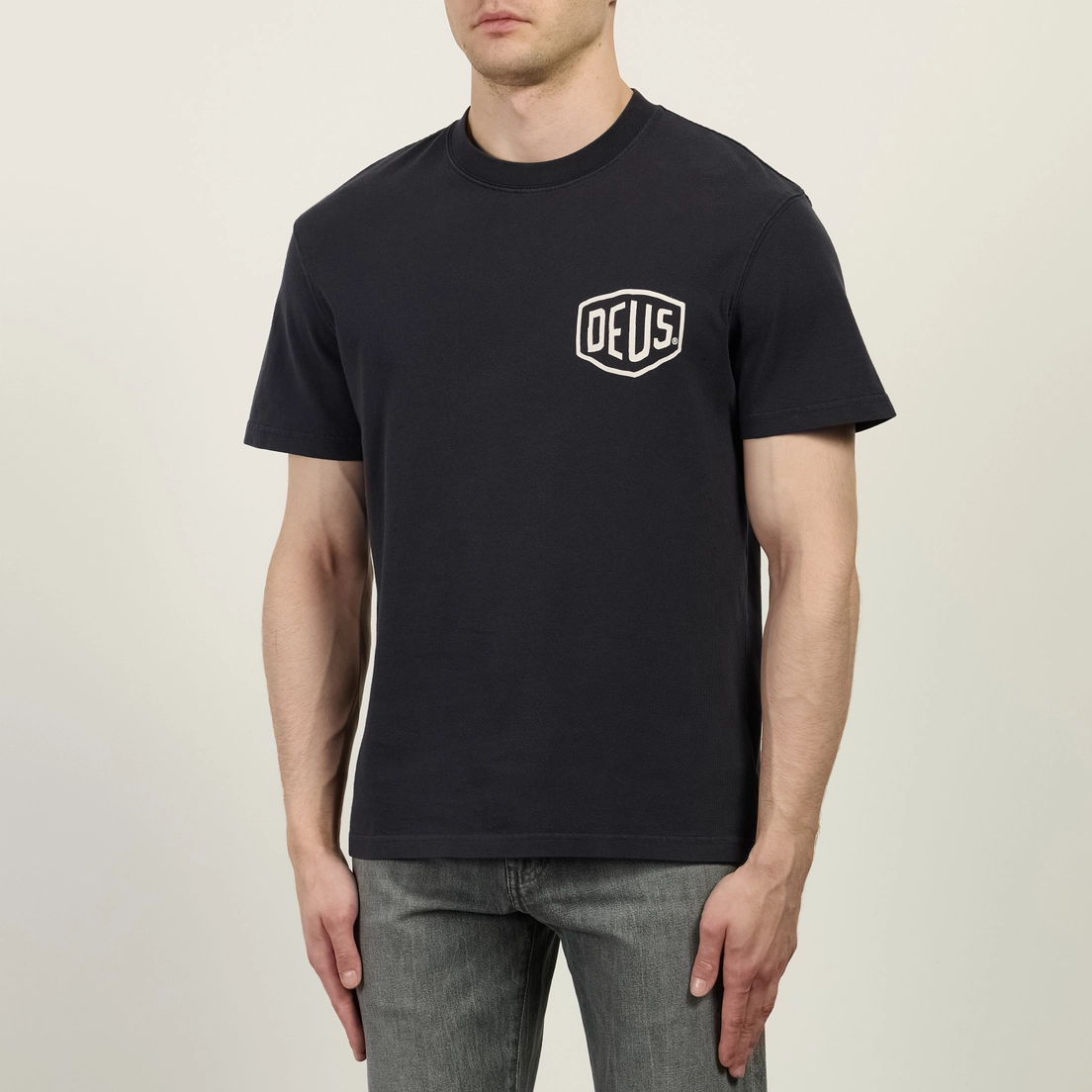 Deus Ex Machina Мужская футболка Shield Garment Dyed