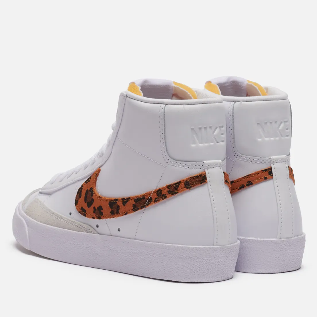 Nike Женские кроссовки Blazer Mid 77 SE