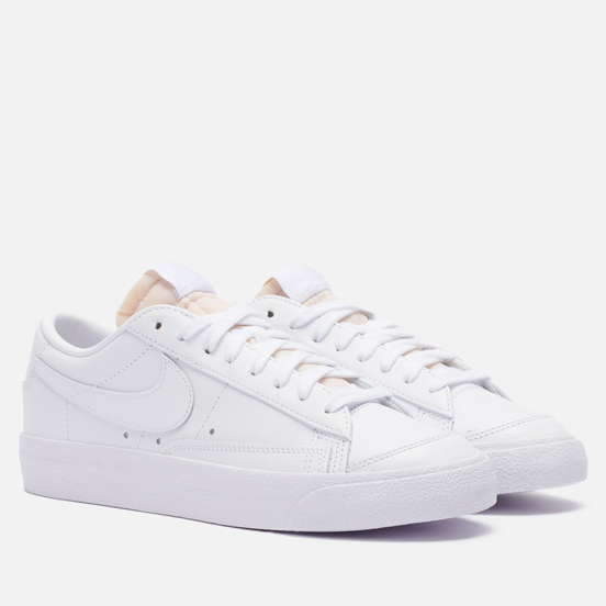 Женские кроссовки Nike Blazer Low 77 White/White/White/White