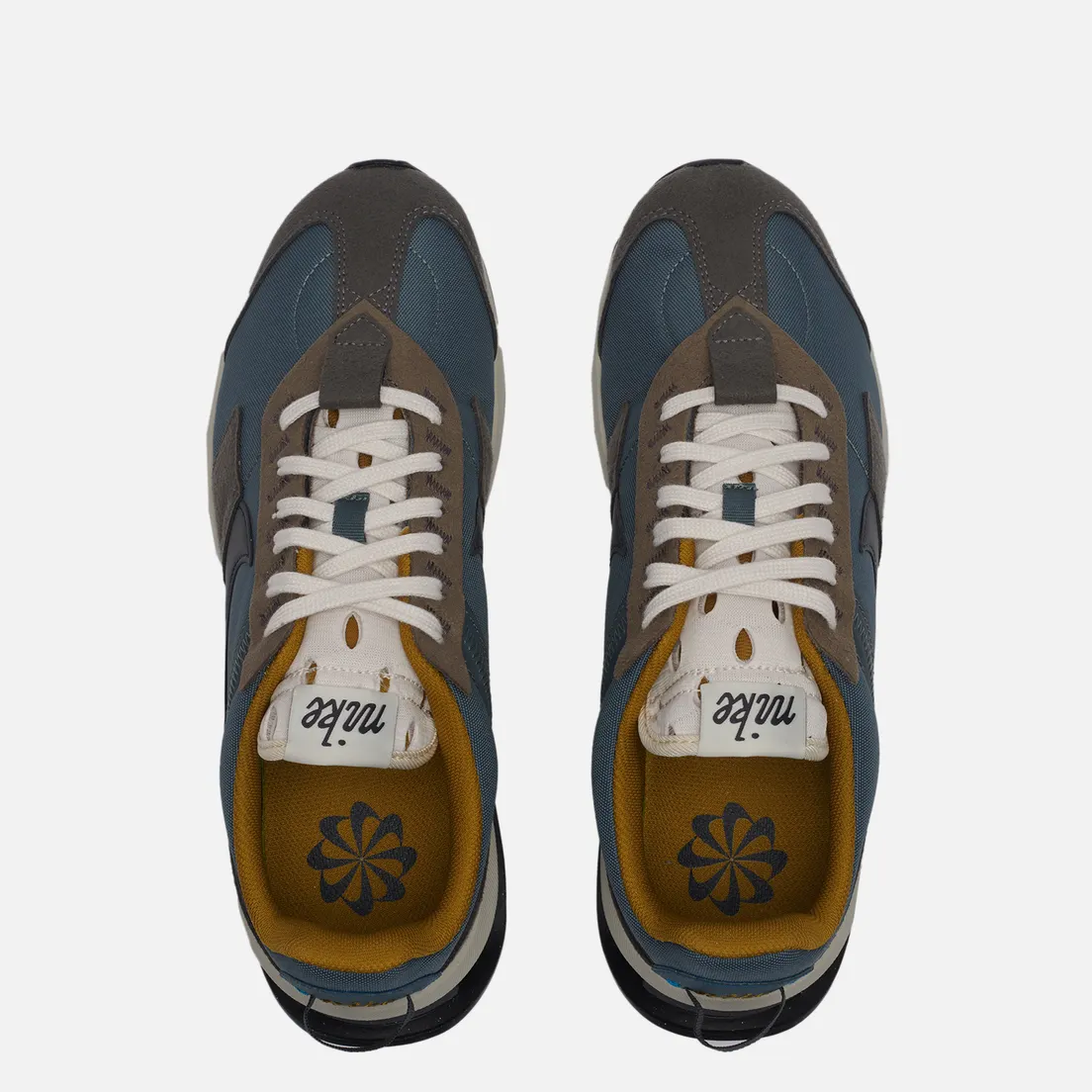 Nike Кроссовки Air Max Pre-Day LX