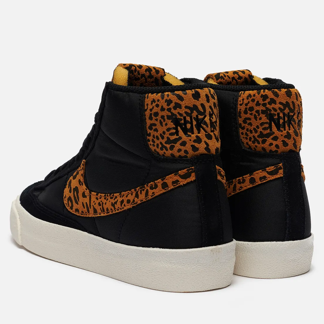 Nike Женские кроссовки Blazer Mid 77 Leopard Print