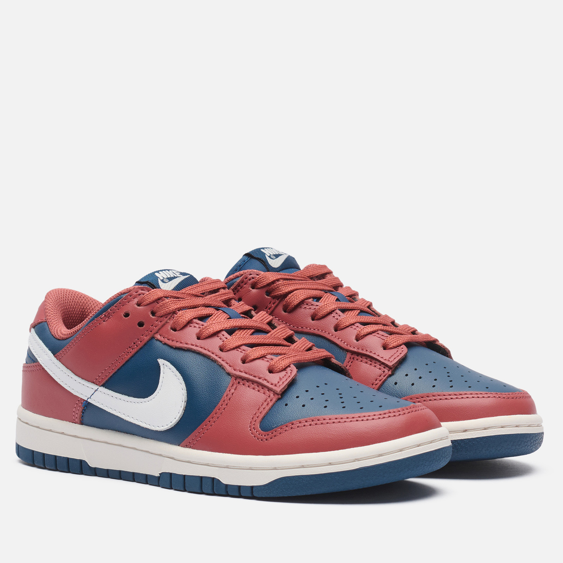 Nike Женские кроссовки Wmns Dunk Low