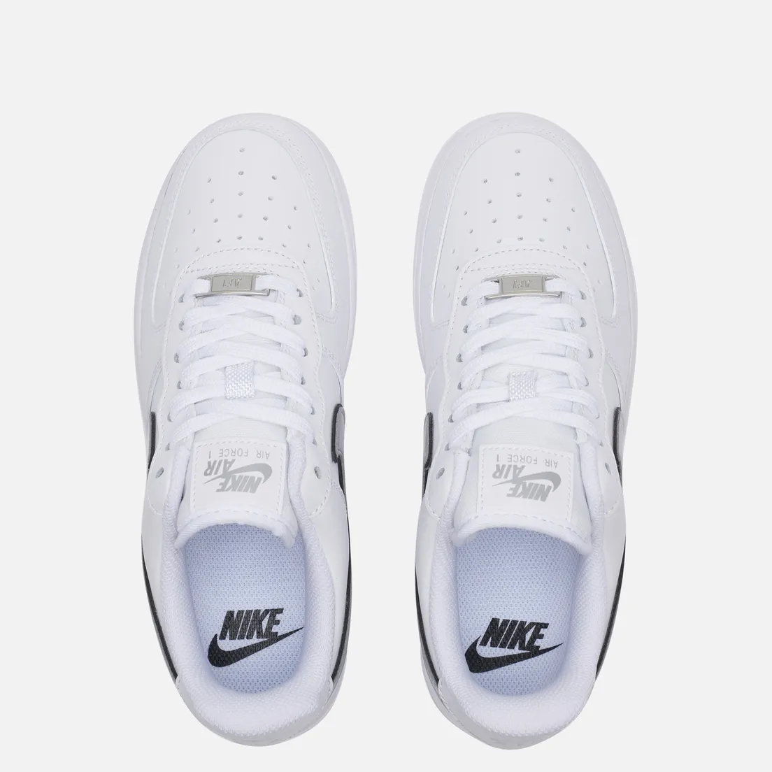Nike Женские кроссовки Air Force 1 07 Essentials