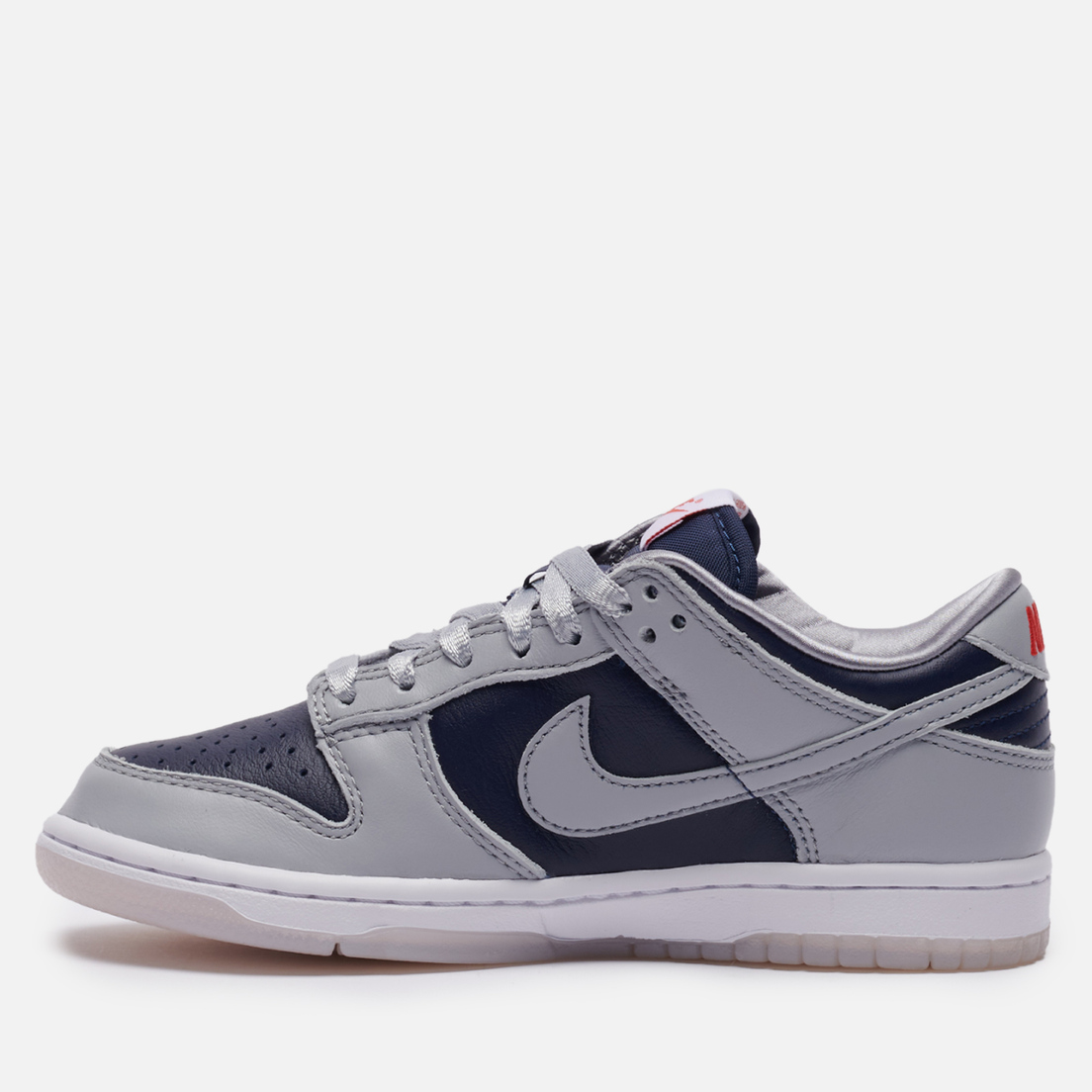 Nike Женские кроссовки Wmns Dunk Low SP