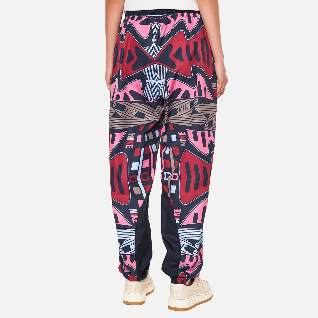 Nike Женские брюки High-Rise Woven All Over Print