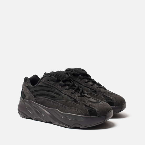 Детские кроссовки adidas Originals YEEZY Boost 700 V2 Kids Vanta/Vanta/Vanta