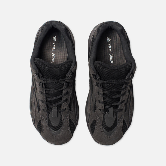 Детские кроссовки adidas Originals YEEZY Boost 700 V2 Kids Vanta/Vanta/Vanta