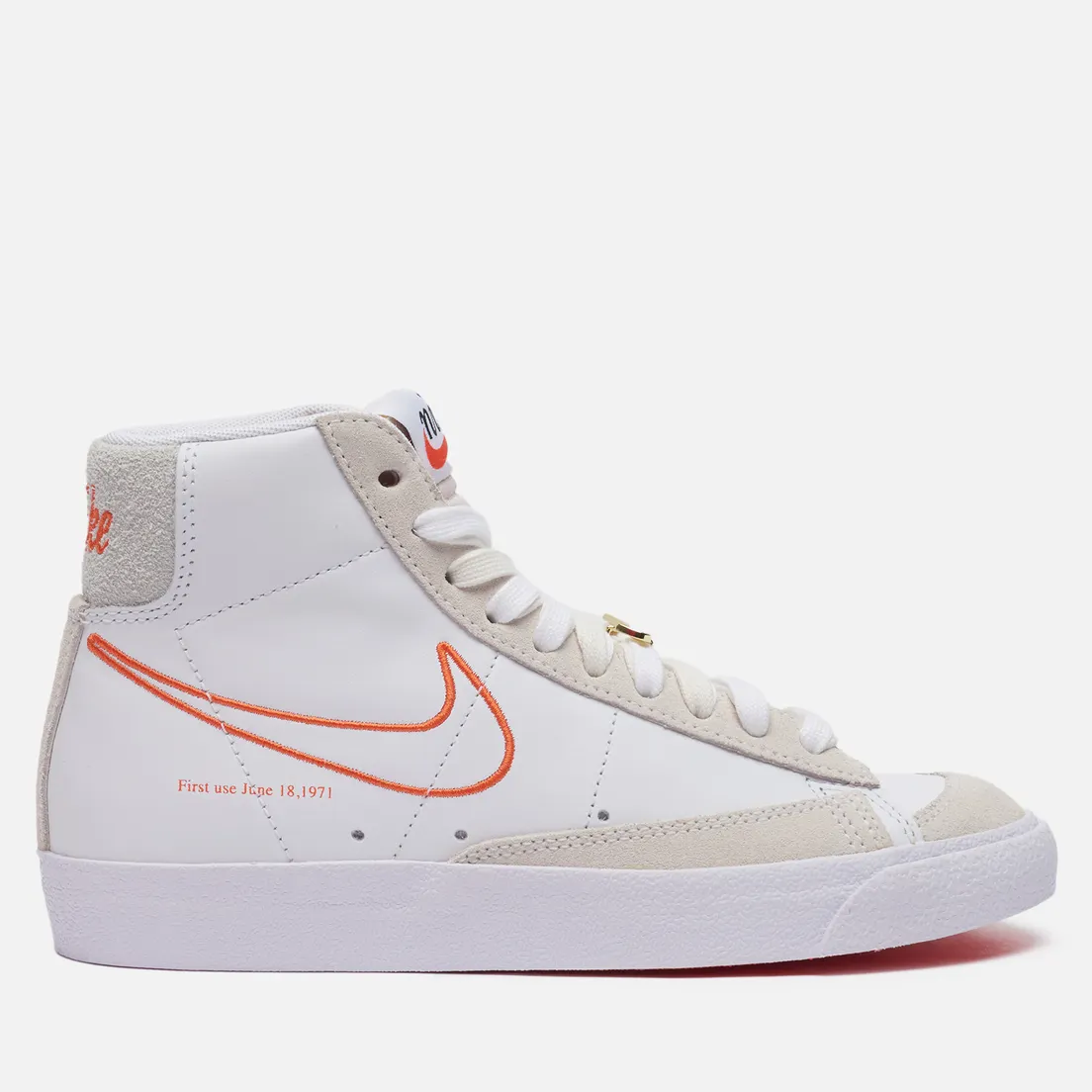 Nike Женские кроссовки Blazer Mid 77 SE First Use