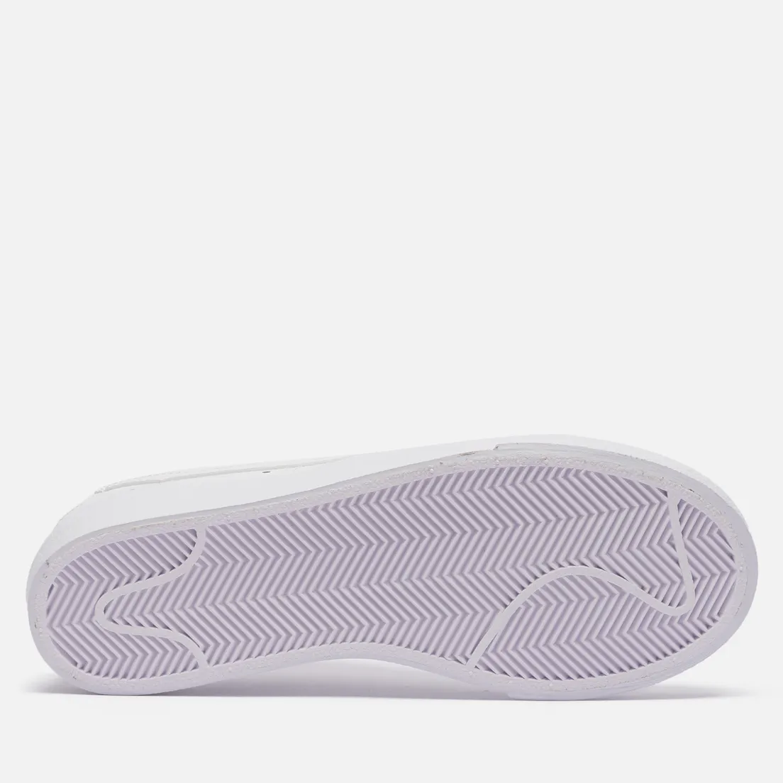 Nike Женские кроссовки Wmns Blazer Low Platform