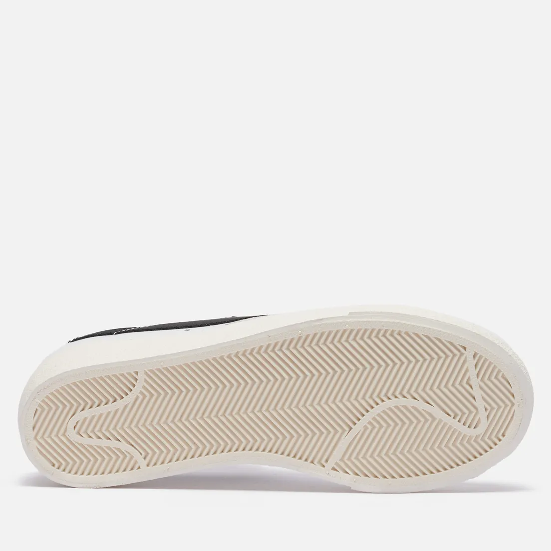 Nike Женские кроссовки Wmns Blazer Low Platform