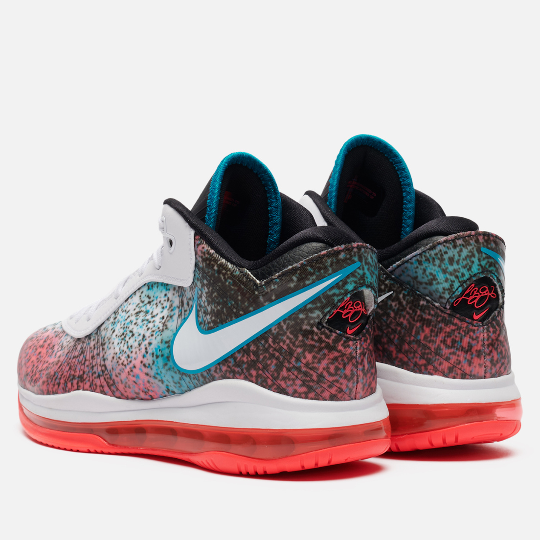 Nike Мужские кроссовки LeBron VIII V2 Low QS