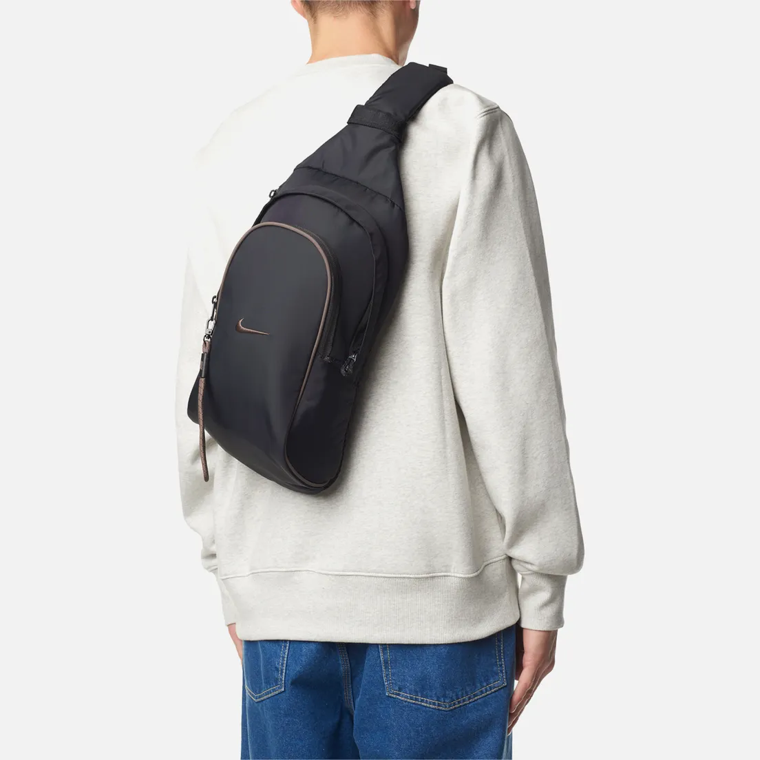 Nike Сумка Essentials Sling