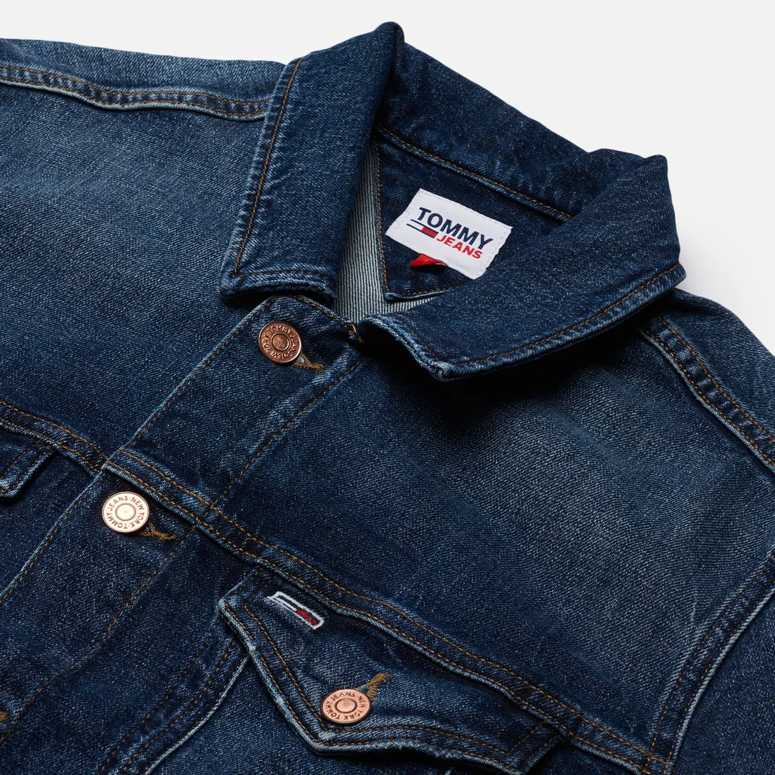 Tommy Jeans Мужская джинсовая куртка Regular Trucker AE259