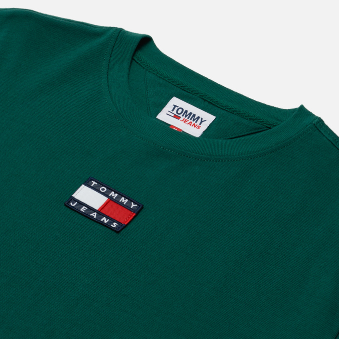 Мужская футболка Tommy Jeans, цвет зелёный, размер L DM0DM10925L6N Tommy Badge Pure Organic Cotton - фото 2