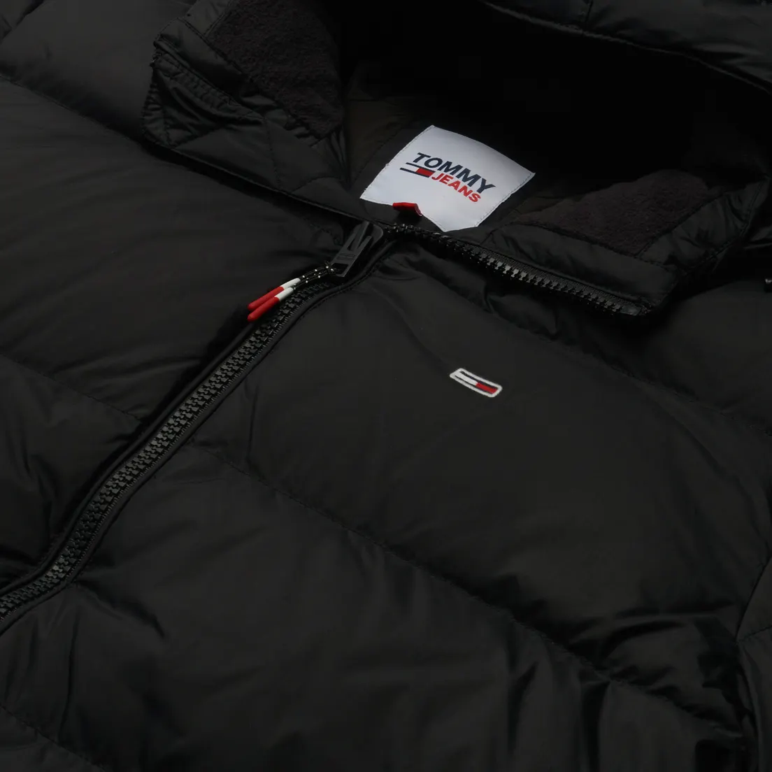 Tommy Jeans Мужской пуховик Essential Down Parka