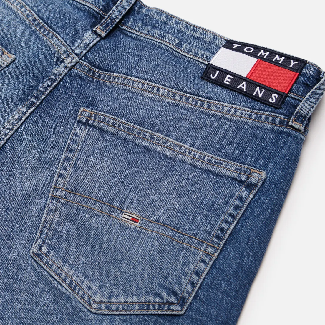 Tommy Jeans Мужские джинсы Dad Regular Tapered BE632
