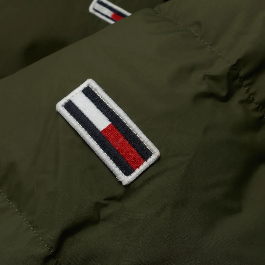 Tommy Jeans Мужской пуховик Essential Down Hooded
