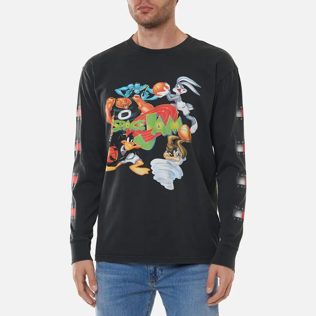 Tommy Jeans Мужской лонгслив x Space Jam Graphic 2