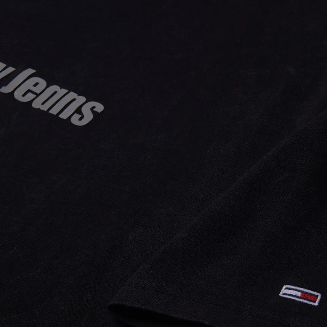 Tommy Jeans Мужская футболка Tonal Logo Classic Fit