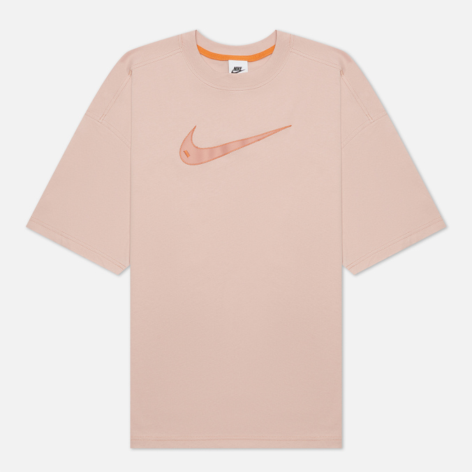 Женская футболка Nike розового цвета