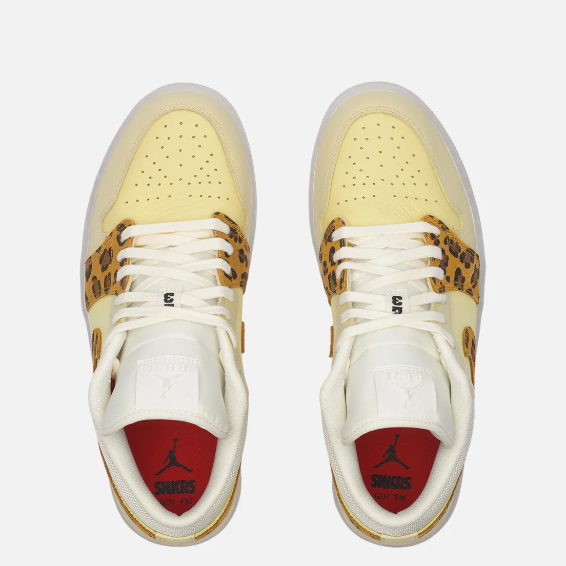 Jordan Женские кроссовки Wmns Air Jordan 1 Low SNKRS Day