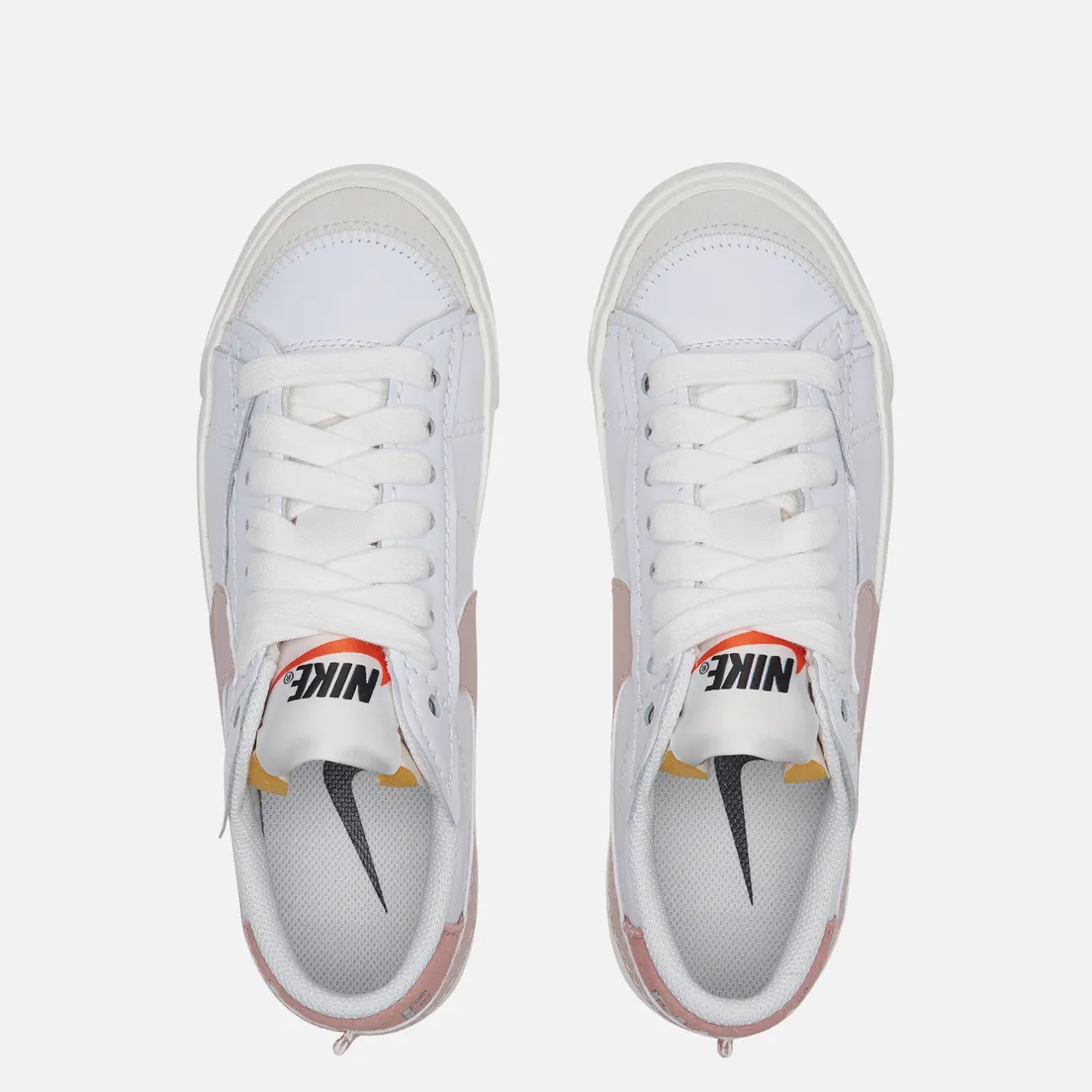 Nike Женские кроссовки Wmns Blazer Low '77 Jumbo