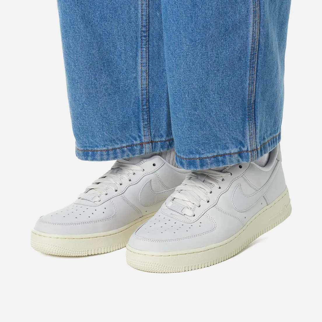 Nike Женские кроссовки Wmns Air Force 1 Low Premium MF