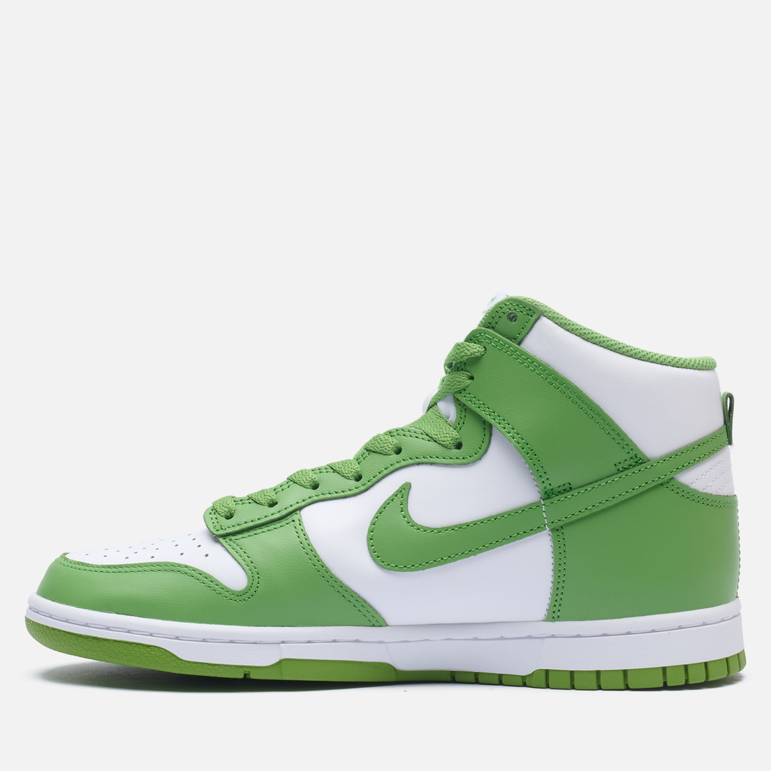 Nike white green deals