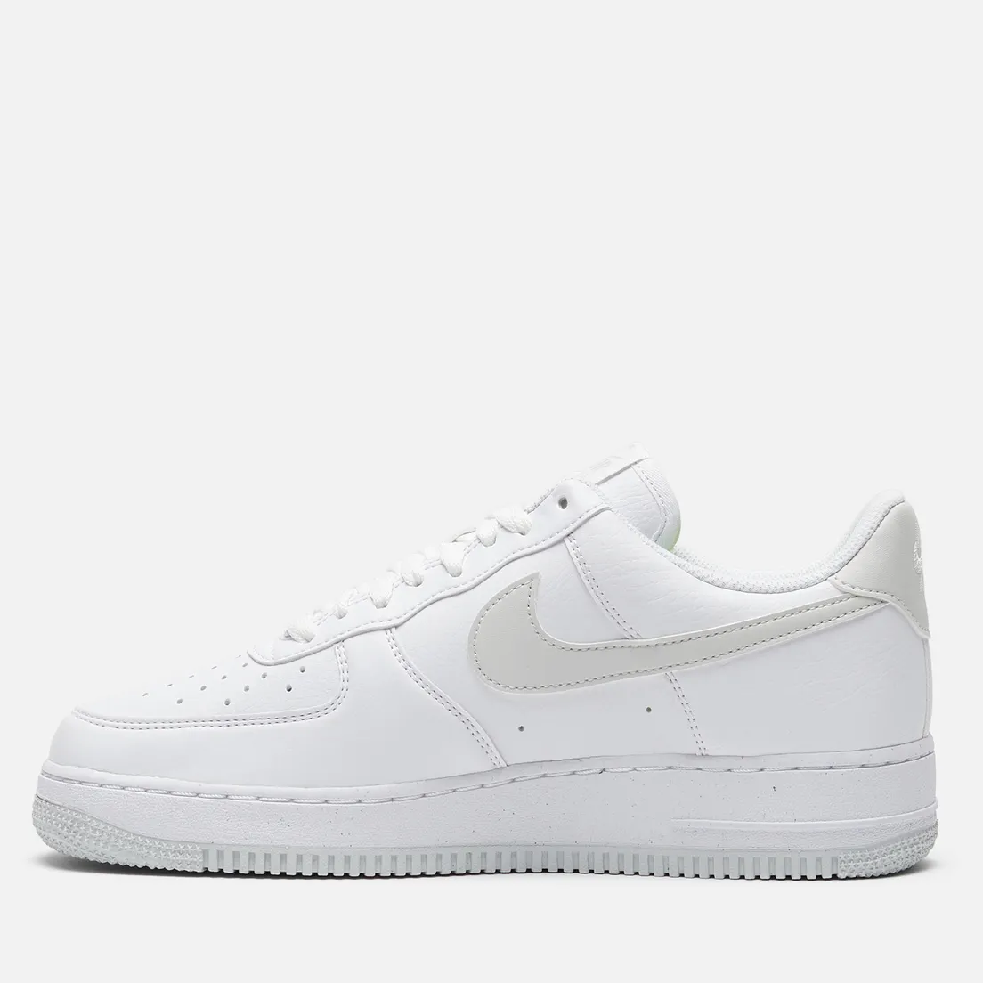 Nike Мужские кроссовки Wmns Air Force 1 '07 Next Nature