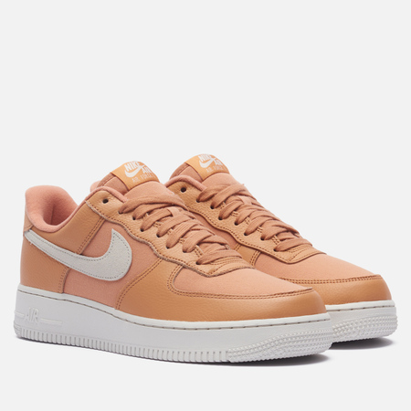 фото Мужские кроссовки nike air force 1 '07 low lx, цвет коричневый, размер 40 eu