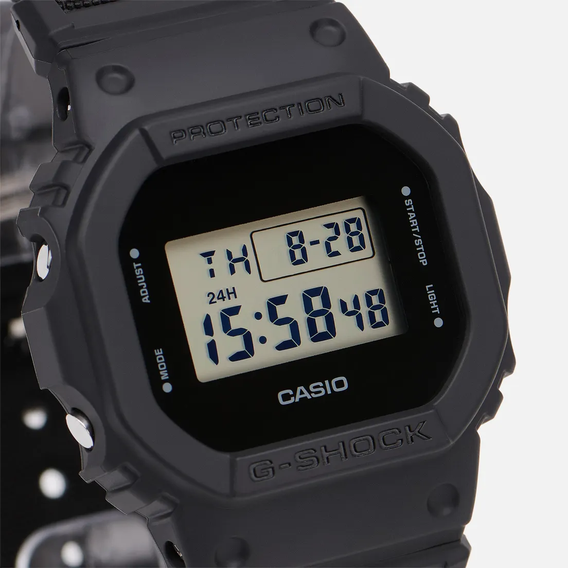 CASIO Наручные часы G-SHOCK DW-5600BCE-1