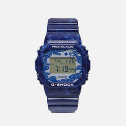 CASIO Наручные часы G-SHOCK DW-5600BWP-2 Blue & White Porcelain