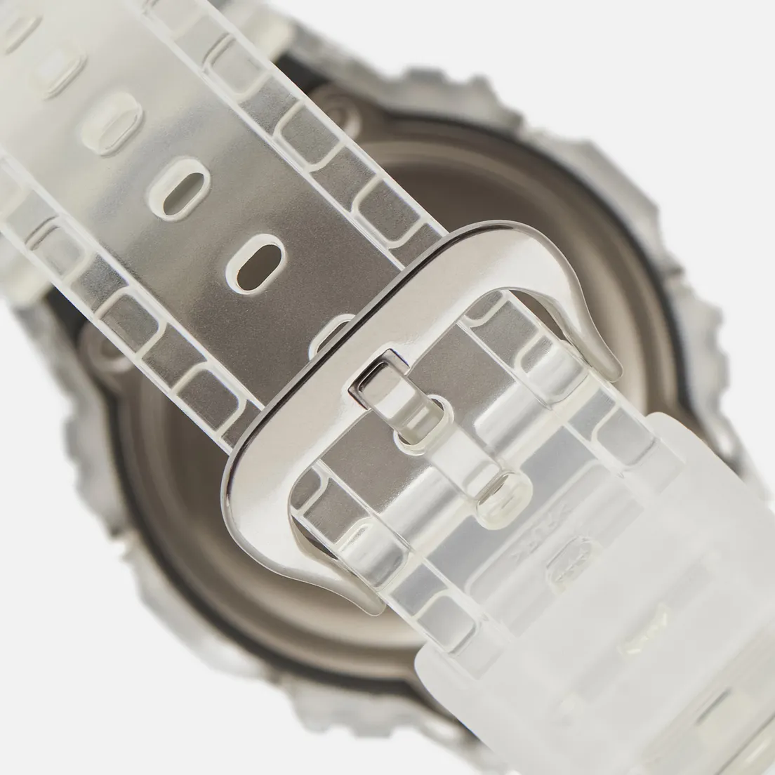 CASIO Наручные часы G-SHOCK DW-5600SKE-7 Transparent